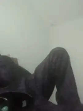 straightozgoesdwn online show from November 2025 05:20:01 PM