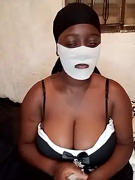 Snapshot of Boity7 chatting on January 2026 01:35:01 PM Boity7 online show from January 2026 01:35:01 PM