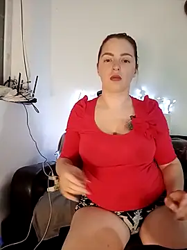 CleverPitzimitzi online show from April 2026 09:28:02 PM