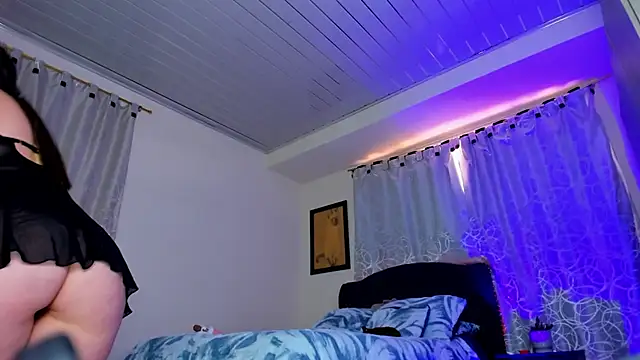 Snapshot of Miss_liizz chatting on September 2025 07:30:01 PM Miss liizz online show from September 2025 07:30:01 PM