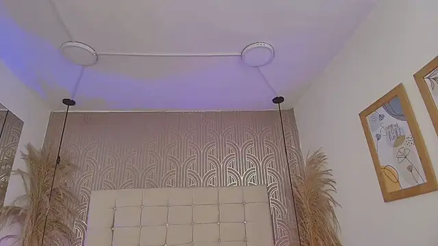 Snapshot of LexieBloom chatting on February 2026 03:45:02 AM LexieBloom online show from February 2026 03:45:02 AM