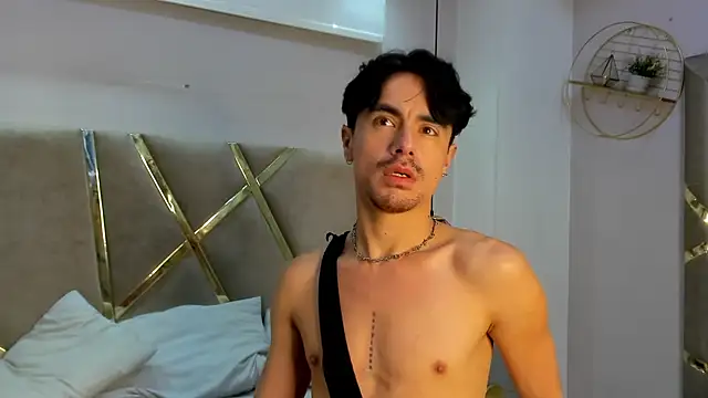 BryCams3 online show from October 2025 04:29:02 AM