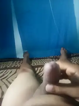 cora08 online show from November 2025 02:10:01 AM