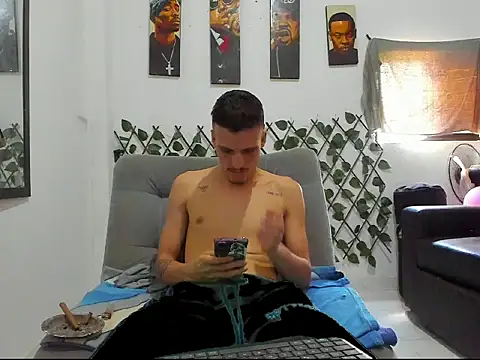 Latins Boss online show from July 2026 04:39:33 PM