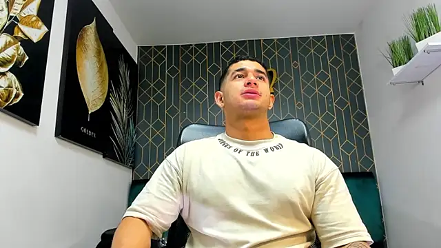 king falconer online show from December 2025 12:04:02 AM