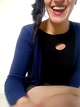 Oriana111 online show from November 2025 11:21:02 PM