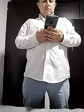 BigCristh79 online show from January 2026 08:58:02 PM