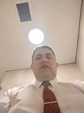 BigCristh79 online show from May 2026 12:59:01 PM
