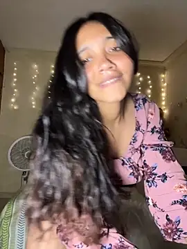 Snapshot of effie_castroo chatting on September 2025 02:54:02 AM effie castroo online show from September 2025 02:54:02 AM