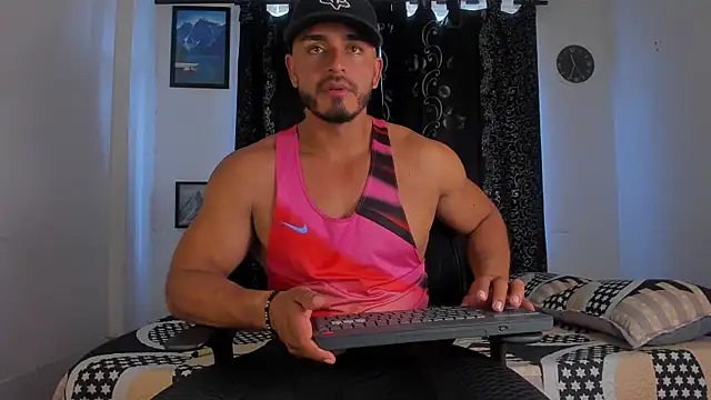 magnusclark online show from December 2025 05:43:02 PM