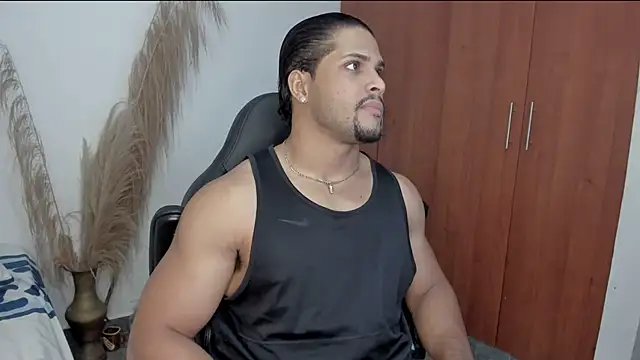 Evansdark1 online show from June 2026 11:46:01 PM