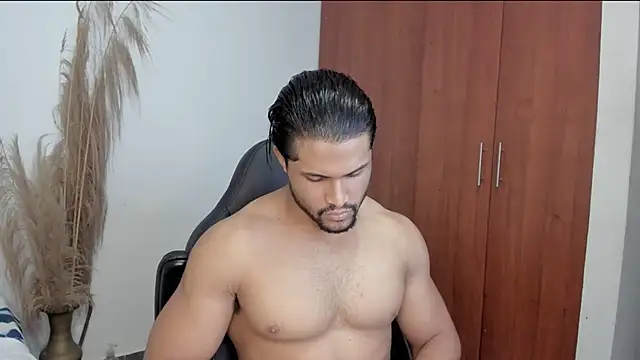 Evansdark1 online show from July 2026 11:22:01 PM
