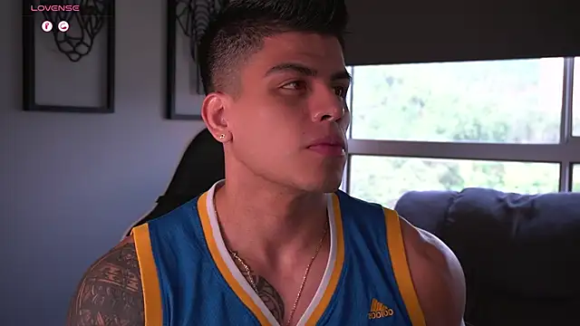 tyler muscle1 online show from September 2025 03:57:01 PM