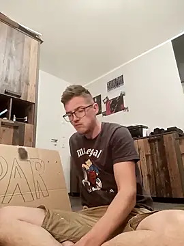 liema3156 online show from April 2026 07:22:01 PM