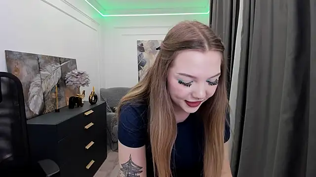 MariaRobinsone online show from April 2026 01:41:02 PM