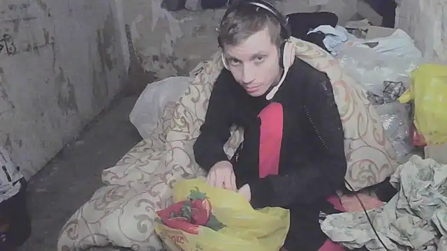 makarov1993 online show from November 2025 09:59:01 PM