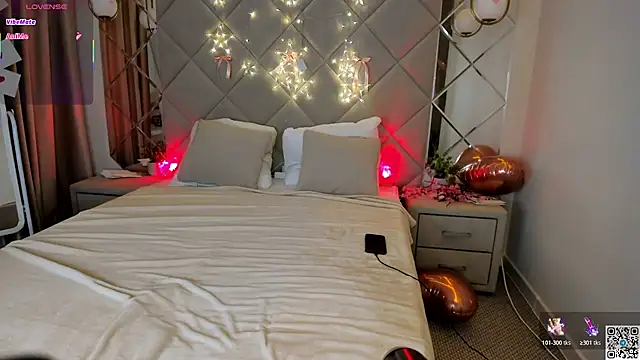 Chloee White online show from March 2026 01:18:02 PM