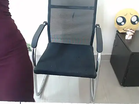 anika bold online show from September 2025 02:44:01 AM