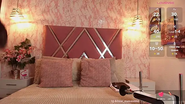 Aliice1  online show from November 2025 07:02:02 PM