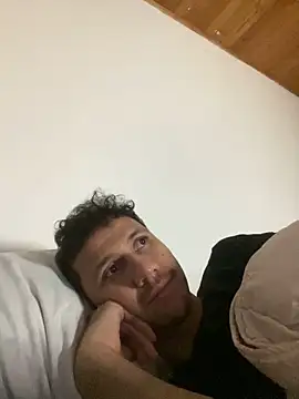 Michaell Spinelly online show from September 2025 04:51:02 AM