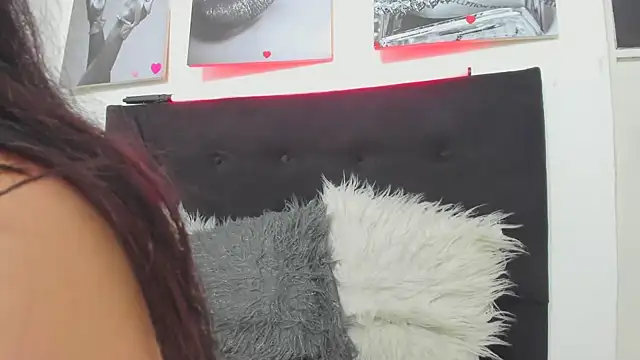 katherine blair online show from April 2026 12:16:02 PM