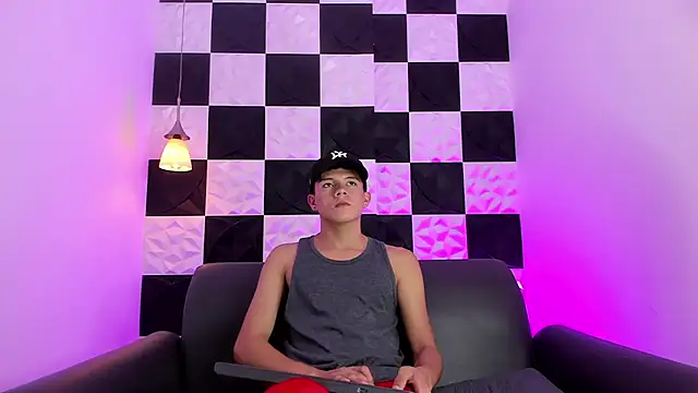 AndyFame1 online show from October 2025 06:38:02 PM