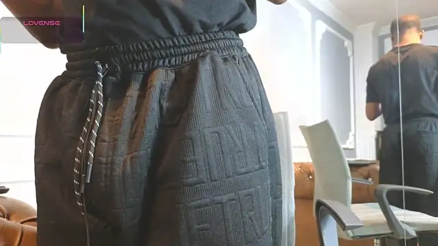 CharlesBrown  online show from December 2025 02:02:02 PM