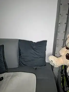 Snapshot of violettaa_millerss chatting on February 2026 01:27:01 AM violettaa millerss online show from February 2026 01:27:01 AM