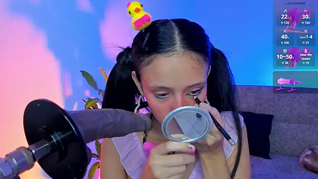 alicemoon   online show from February 2026 09:13:02 PM