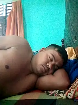 Snapshot of CatchingBouquet chatting on November 2025 04:34:02 AM CatchingBouquet online show from November 2025 04:34:02 AM