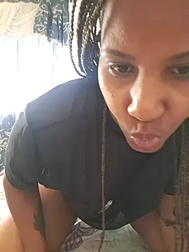 Snapshot of VikysDavis chatting on February 2026 06:53:02 PM VikysDavis online show from February 2026 06:53:02 PM