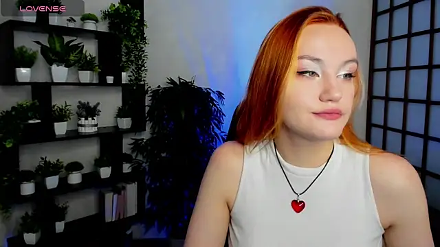 Snapshot of Ida_FaneStain chatting on October 2025 02:32:01 AM Ida FaneStain online show from October 2025 02:32:01 AM