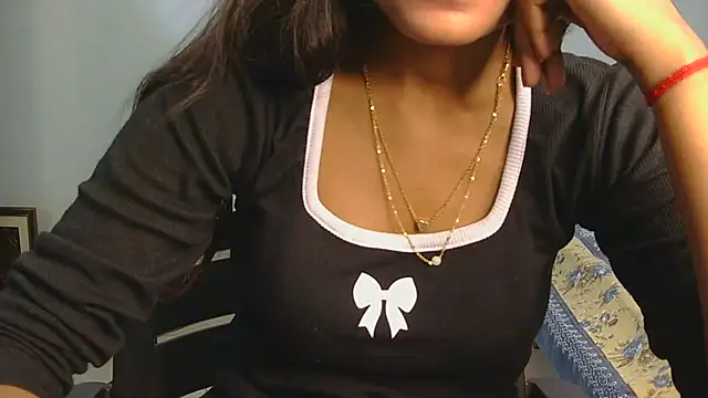 Snapshot of Aarti_misty71 chatting on April 2026 05:25:01 AM Aarti misty71 online show from April 2026 05:25:01 AM