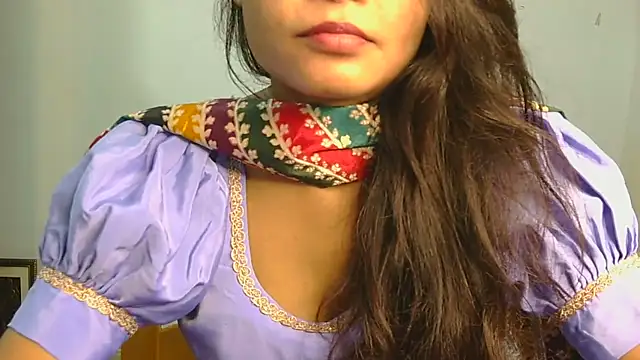 Snapshot of Aarti_misty71 chatting on April 2026 05:22:01 AM Aarti misty71 online show from April 2026 05:22:01 AM