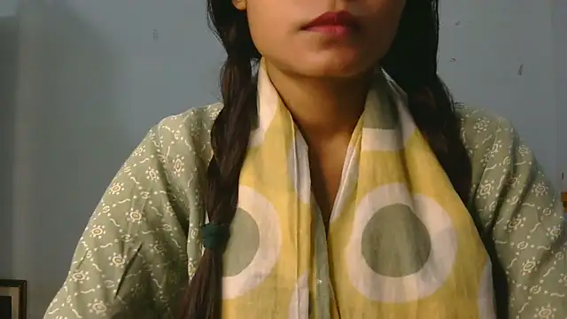 Snapshot of Aarti_misty71 chatting on April 2026 05:21:02 AM Aarti misty71 online show from April 2026 05:21:02 AM