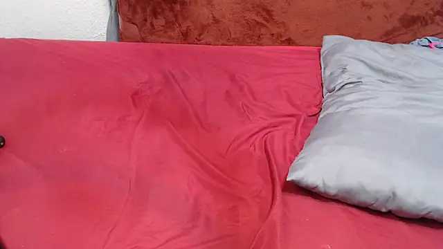 WEPUSSY23XX online show from November 2025 06:40:02 PM