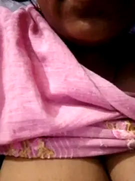 Snapshot of Dassing_strip_couple chatting on October 2025 03:43:01 PM Dassing strip couple online show from October 2025 03:43:01 PM