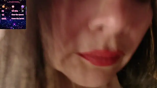 Snapshot of Emma_Henderson chatting on March 2026 09:50:01 AM Emma Henderson online show from March 2026 09:50:01 AM