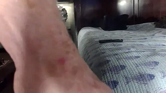 Snapshot of Hornylouisewil chatting on February 2026 10:08:02 PM Hornylouisewil online show from February 2026 10:08:02 PM