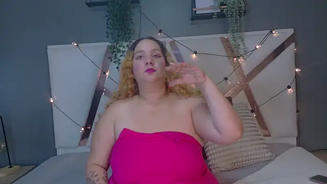Snapshot of JenaCooper_ chatting on April 2026 02:56:01 AM JenaCooper online show from April 2026 02:56:01 AM