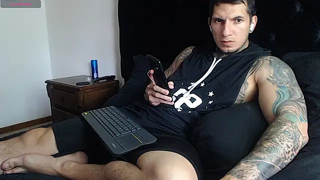 Snapshot of Shane_Clay chatting on February 2026 06:46:01 PM Shane Clay online show from February 2026 06:46:01 PM