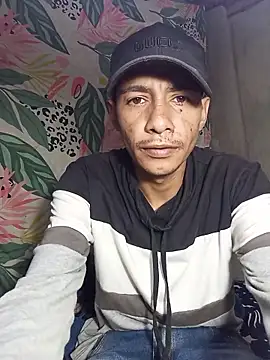 paisita122 online show from June 2026 09:41:01 PM