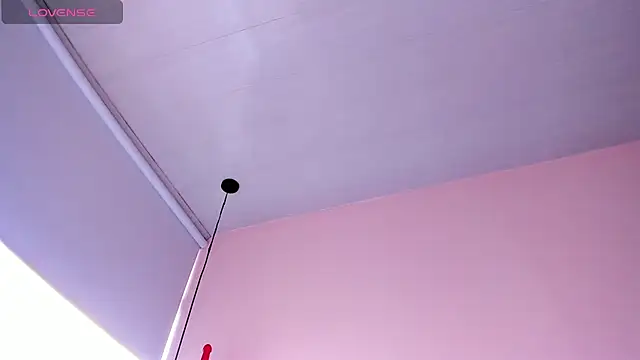 violet myerrs online show from April 2026 01:05:02 PM