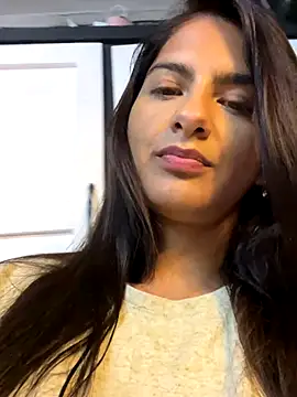 Snapshot of chicachocolate01 chatting on November 2025 06:46:01 AM chicachocolate01 online show from November 2025 06:46:01 AM