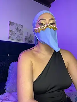 Aisha Malek online show from February 2026 07:28:01 PM