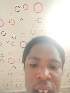 Snapshot of queemking chatting on December 2025 12:07:02 AM queemking online show from December 2025 12:07:02 AM