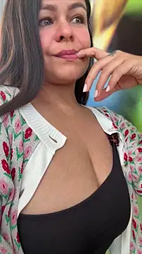 sweet shadil  online show from May 2026 01:48:02 PM