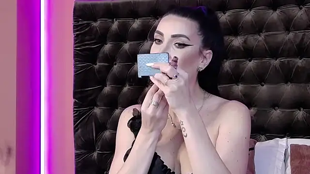 StephanyMillan online show from May 2026 05:35:02 AM