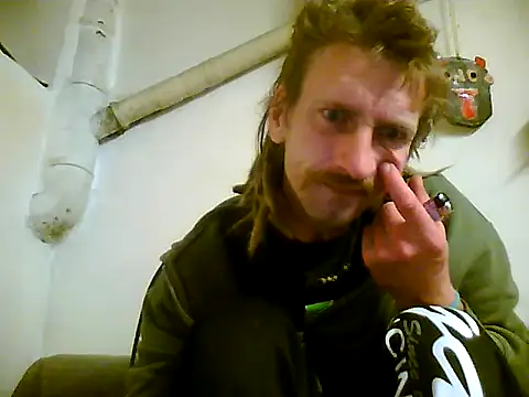 Snapshot of KokosMartin chatting on September 2025 09:15:01 PM KokosMartin online show from September 2025 09:15:01 PM