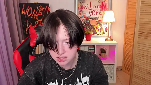 Snapshot of ayakskalermonss chatting on September 2025 08:24:01 AM ayakskalermonss online show from September 2025 08:24:01 AM